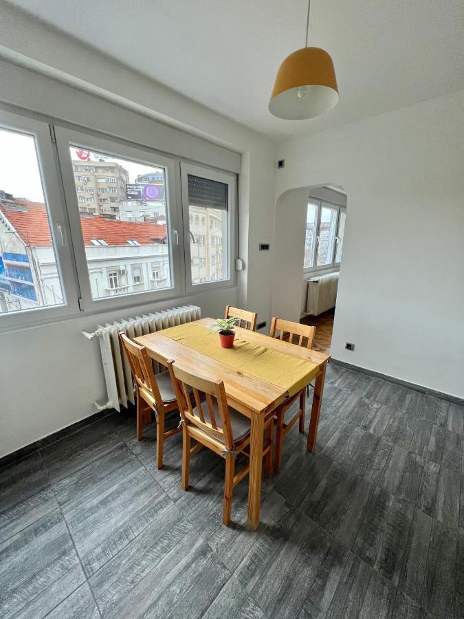 Comfortable Apartment In City Hub Beograd Eksteriør bilde