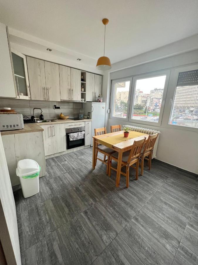 Comfortable Apartment In City Hub Beograd Eksteriør bilde